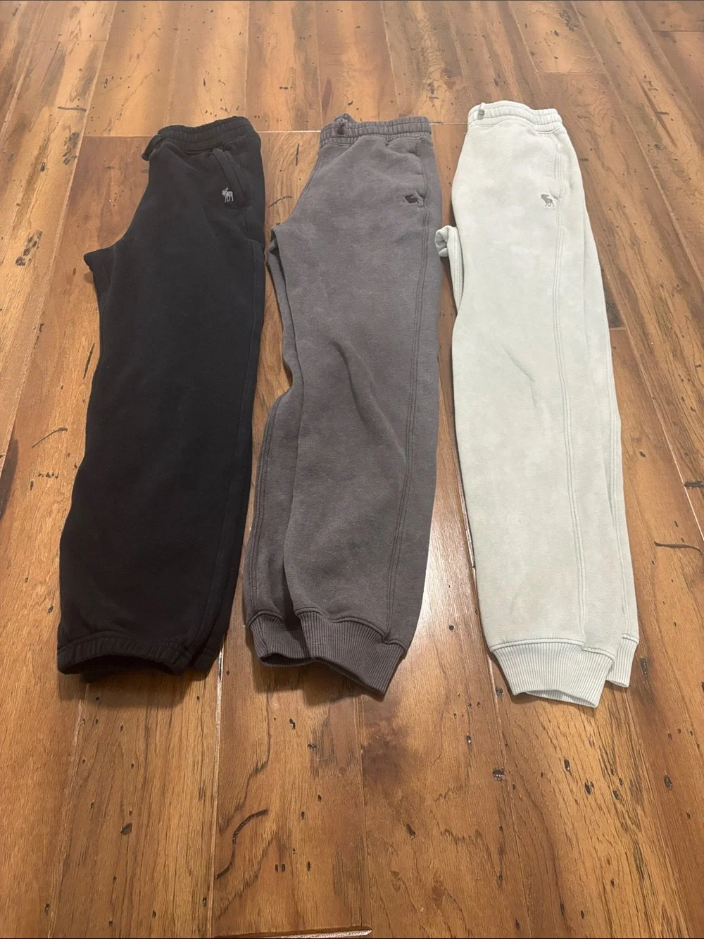 Abercrombie Kids A&F Essentials - Bundle of 3 Pants - 11/12 Long